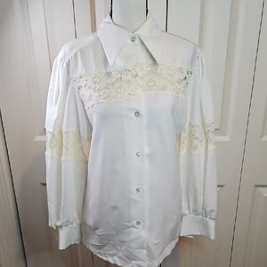 Vintage Laura Mae Life Press Elegant White Lace Blouse Top Button